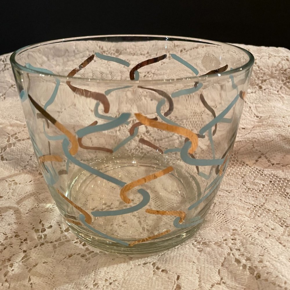 Vintage 1950s glass ice bucket blue /gold chain-link pattern